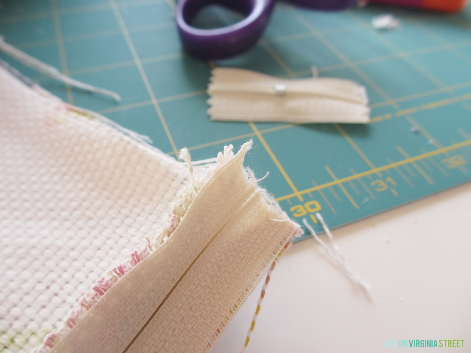 Tutorial Throw Pillow with a Zipper Life On Virginia Street Bloglovin’